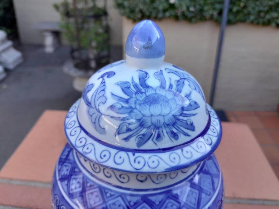A 20th Century Chinese Blue And White Painted Vase With Lid