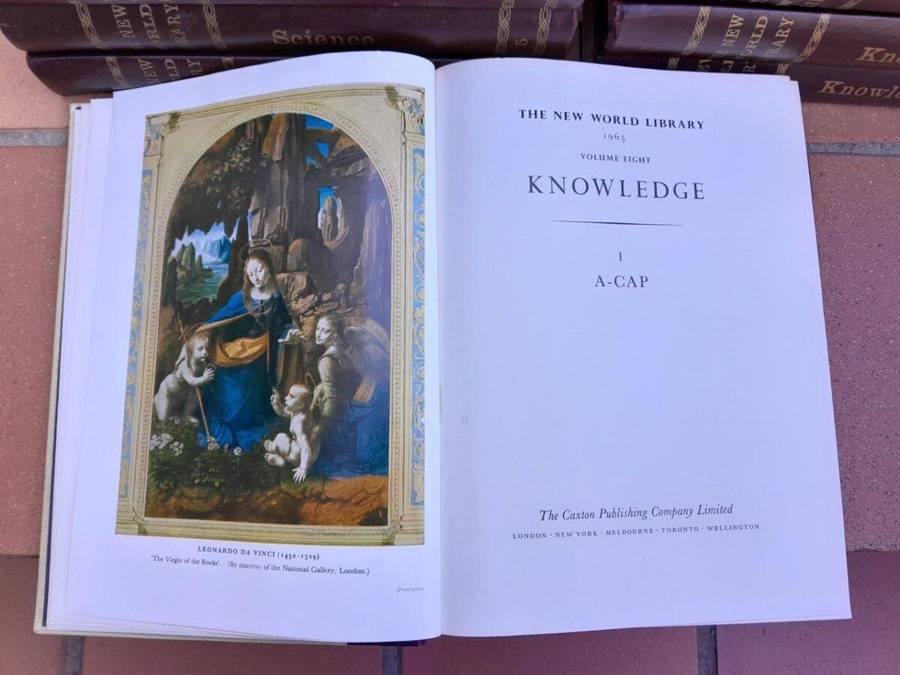 A 20th Century Set Of Fourteen New World Library Books