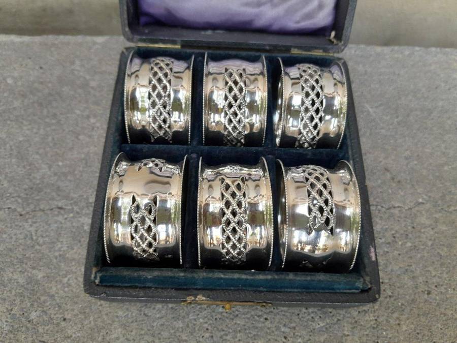 An Antique Circa Early 1900s English Set Of Six Silver Napkin / Serviette Rings In Original Box...