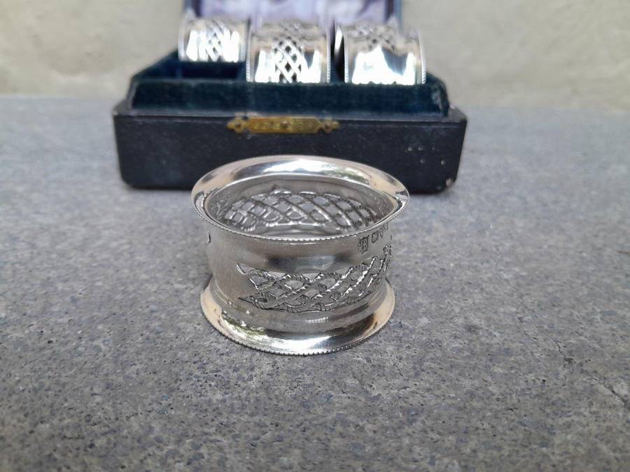 An Antique Circa Early 1900s English Set Of Six Silver Napkin / Serviette Rings In Original Box...