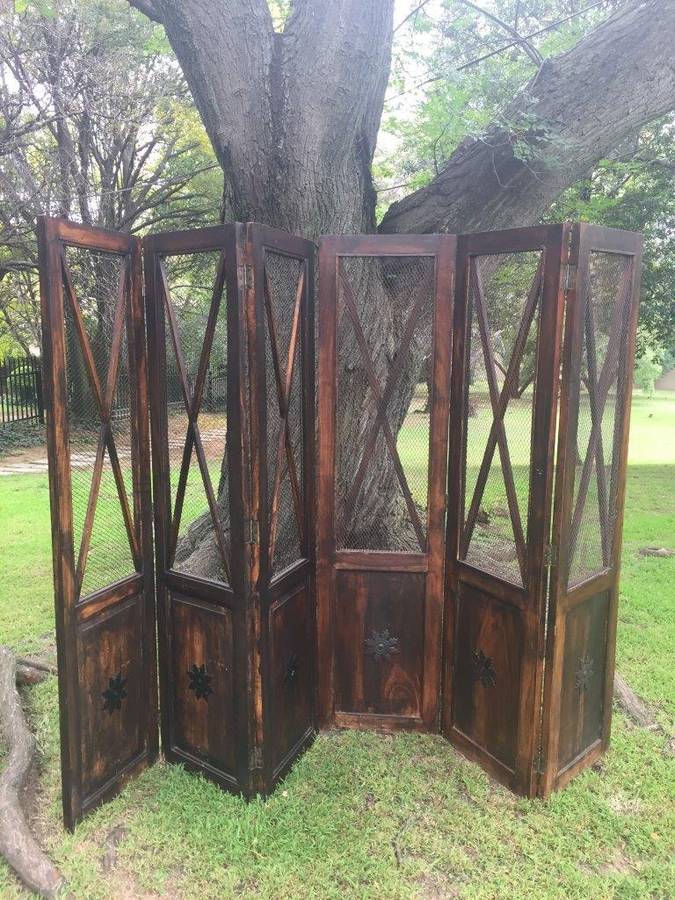 A Pair of 20th Century Wooden Screens/Room Dividers