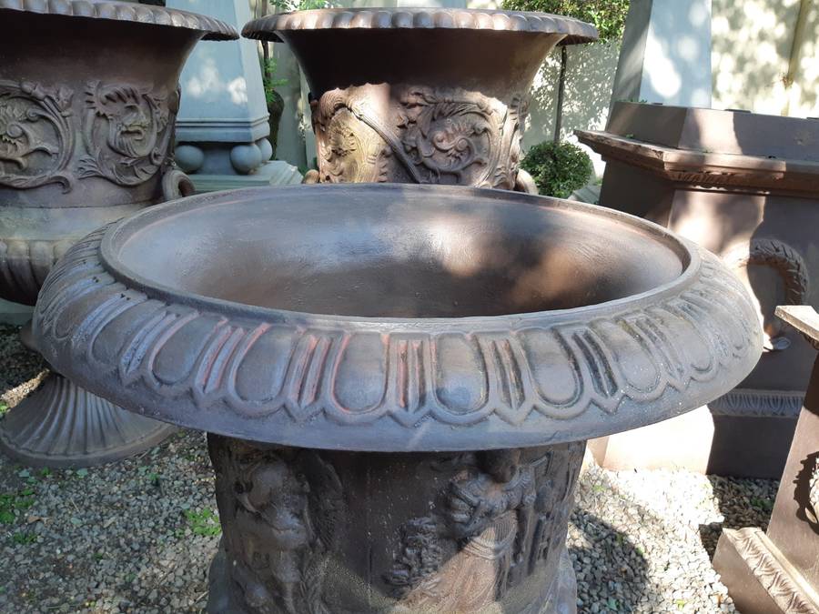 Cast Iron Urn