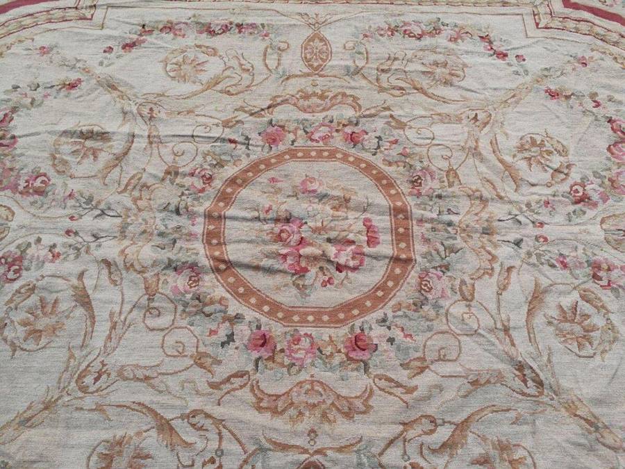 A Handmade French Aubusson Carpet / Rug