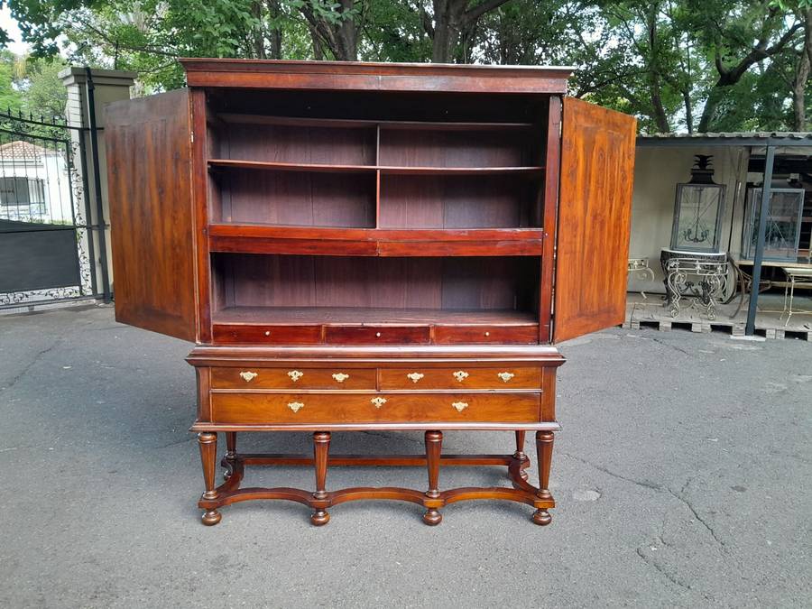 Early 18th Century Dutch Walnut Armoire "Kruisvoet Kabinet" With Original 18th Century Brass Fitt...