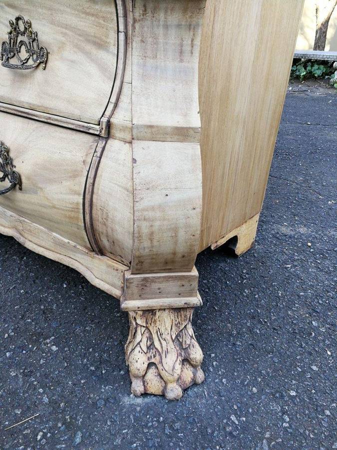 A Large And Rare 18th Century Dutch Walnut Bombe/Cabinet
