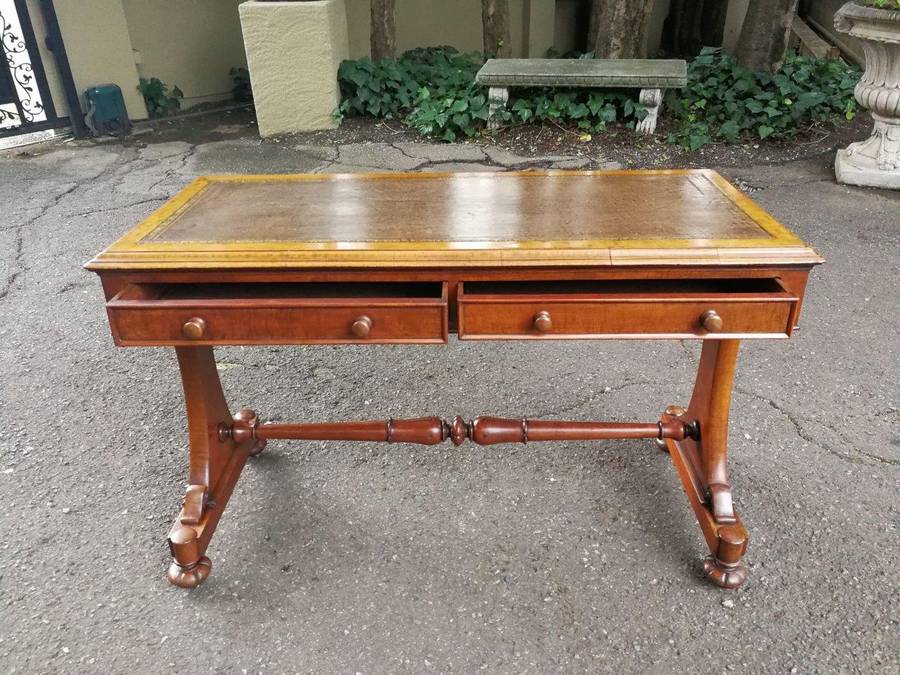A Late circa 1890 Victorian Mahogany Library Table with BADA Stamp (British Antiques Dealers Asso...