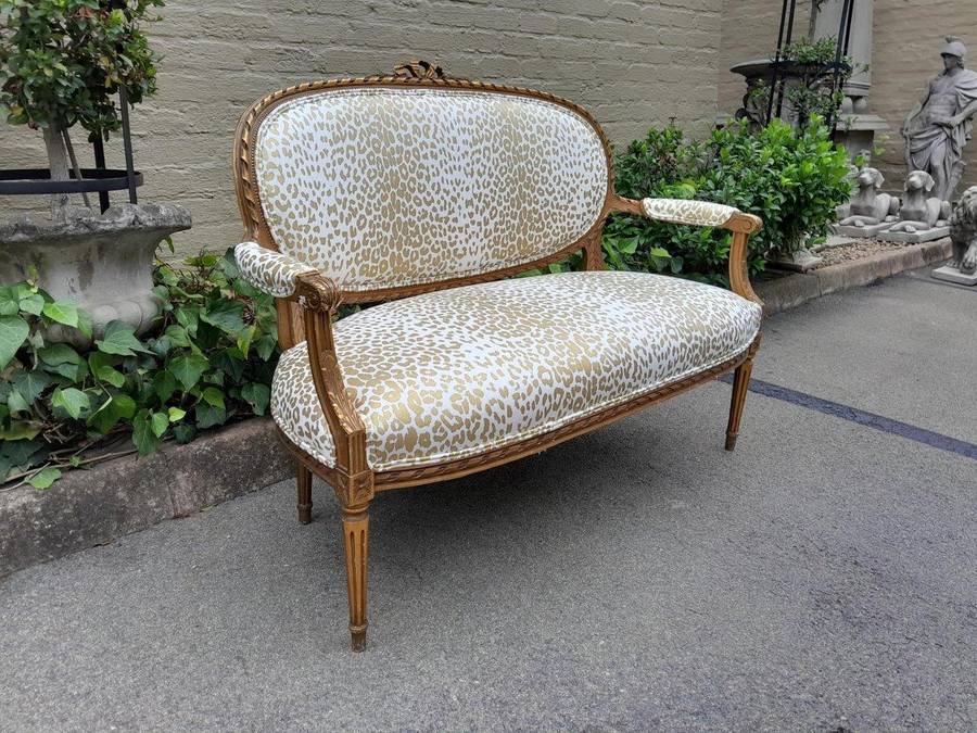 A 20th Century French Gilt Wood Settee