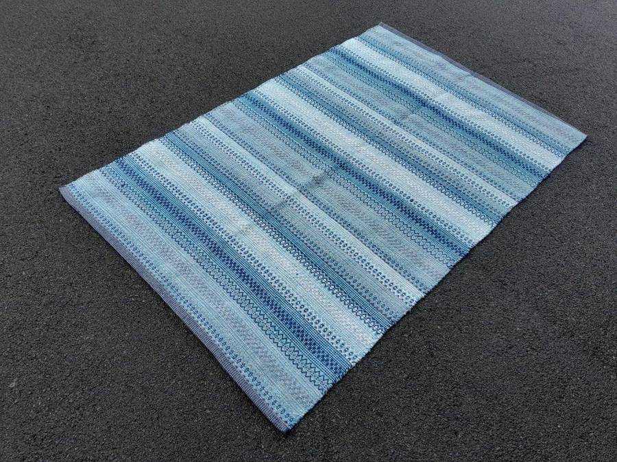 A  Striped Woven Cotton Dhurrie / Kelim Carpet / Rug With Blues And White Colours