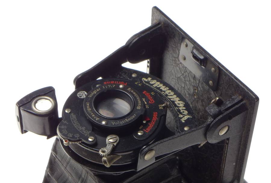 Voigtlander Classic vintage 120 medium format used film camera