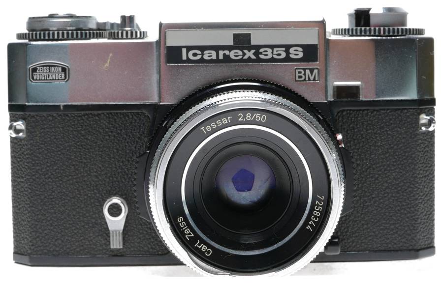 Icarex 35 S Zeiss camera BM Tessar 2.8/50 Voigtlander