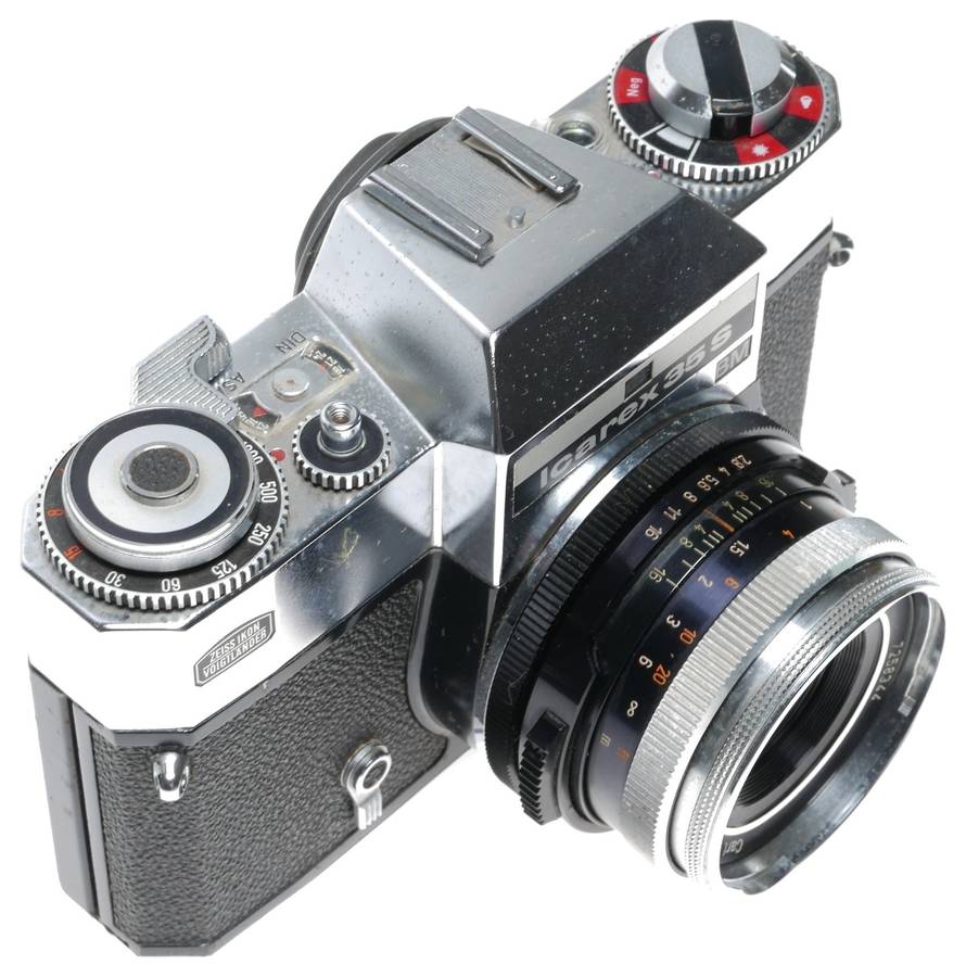 Icarex 35 S Zeiss camera BM Tessar 2.8/50 Voigtlander