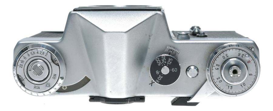 Zenit-E Vintage 35mm film SLR camera body only chrome/black