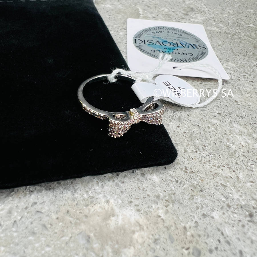 rrp: R1950** LONDON JEWELLERS Bow Ring White Gold pl M-7, Embellished with Crystals from Swarovski®