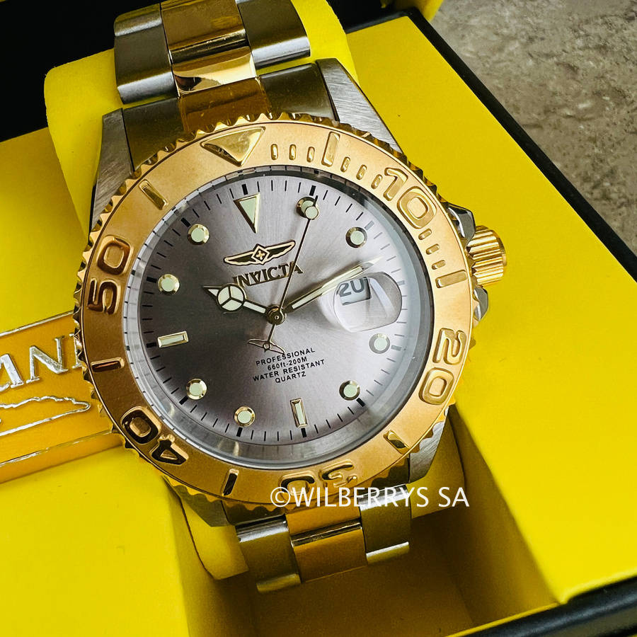 **200m sea urchin**Retail: R6,999.00 INVICTA® Men`s SEA URCHIN 43mm Two Tone GRAPHITE DIAL Watch NEW