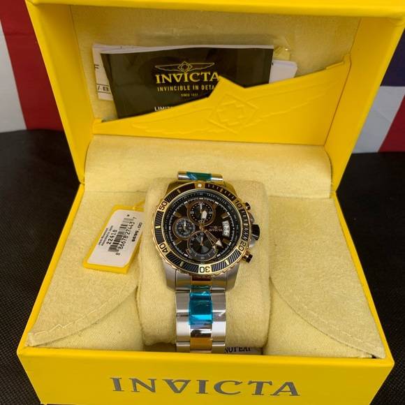 Retail: R11,999.00 INVICTA Mens Montepelier Yatching Carbon Fiber Chronograph Watch BRAND NEW