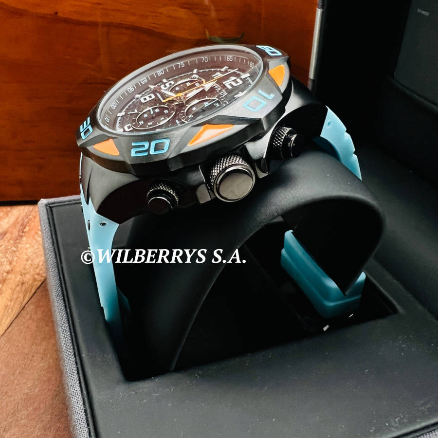 incredible!! Retail: R8,999.00 INVICTA Men`s CARBON DIAL COALITION X-FORCE BLUE ORANGE BLACK CHRONEW