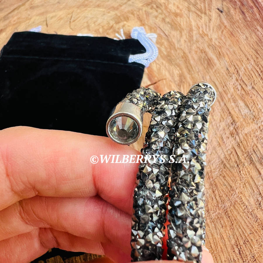 late entry! Retail: R1250.00 LONDON JEWELLERS Brilliance CRYSTALS FROM SWAROVSKI Dark Grey bracelet