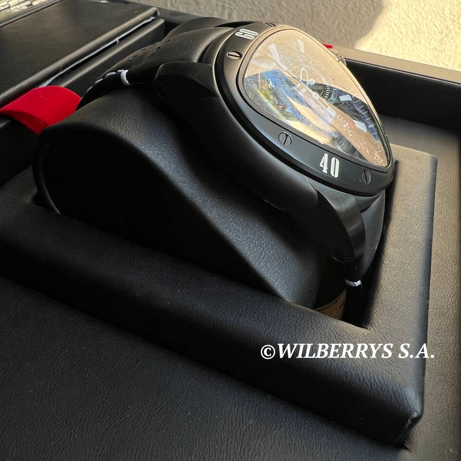 rrp R35,000.00 Tonino Lamborghini Men`s SPYDER BLACK/WHITE Chrono Watch NEW 100% GENUINE