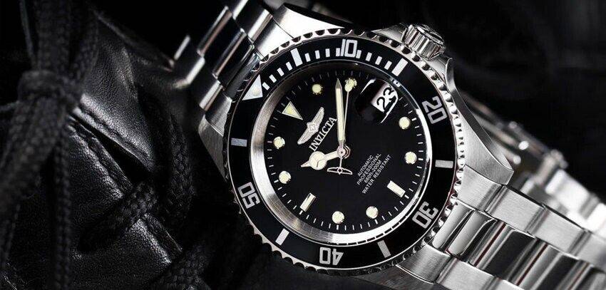 R30 shipping!! wow!! R6,999.00 INVICTA MEN`S 200M URCHIN 42mm SILVER / BLACK WATCH BRAND NEW