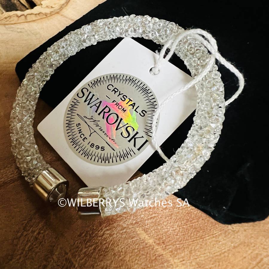 R30 coureir! Retail: R1750.00 LONDON JEWELLERS Brilliance CRYSTALS FROM SWAROVSKI Sugar bracelet