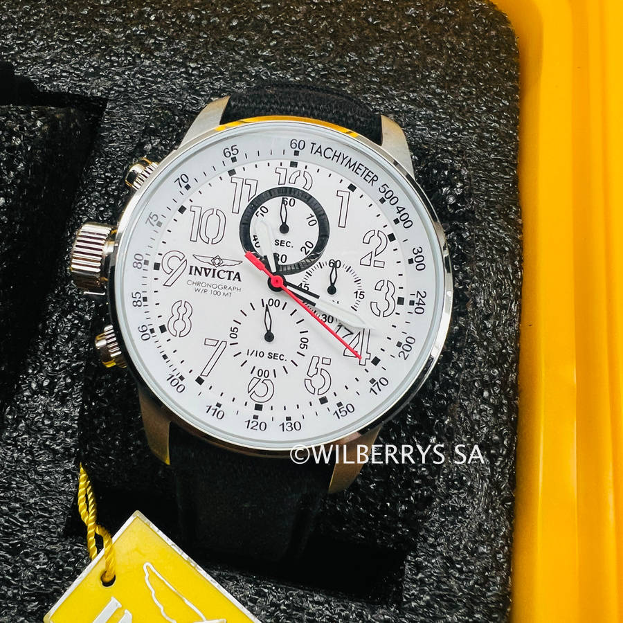 **8.9/10 condition** rrp: R8,900.00 INVICTA Men`s RUSSIAN LEFTY TACH CANVAS STARP CHRONOGRAPH WATCH