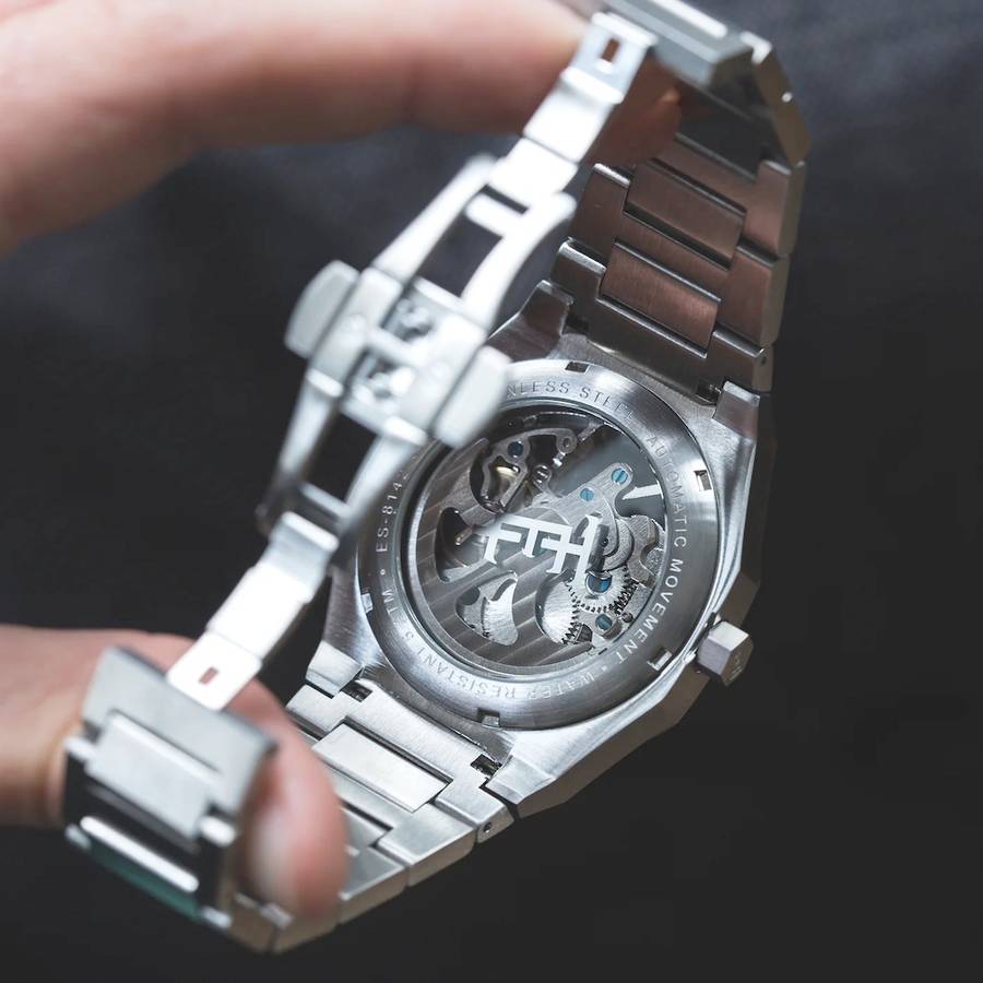 LOOK!! rip: R9,200.00 THOMAS EARNSHAW DRAKE SKELTON OPEN HEART AUTOMATIC Silver Sheen Watch