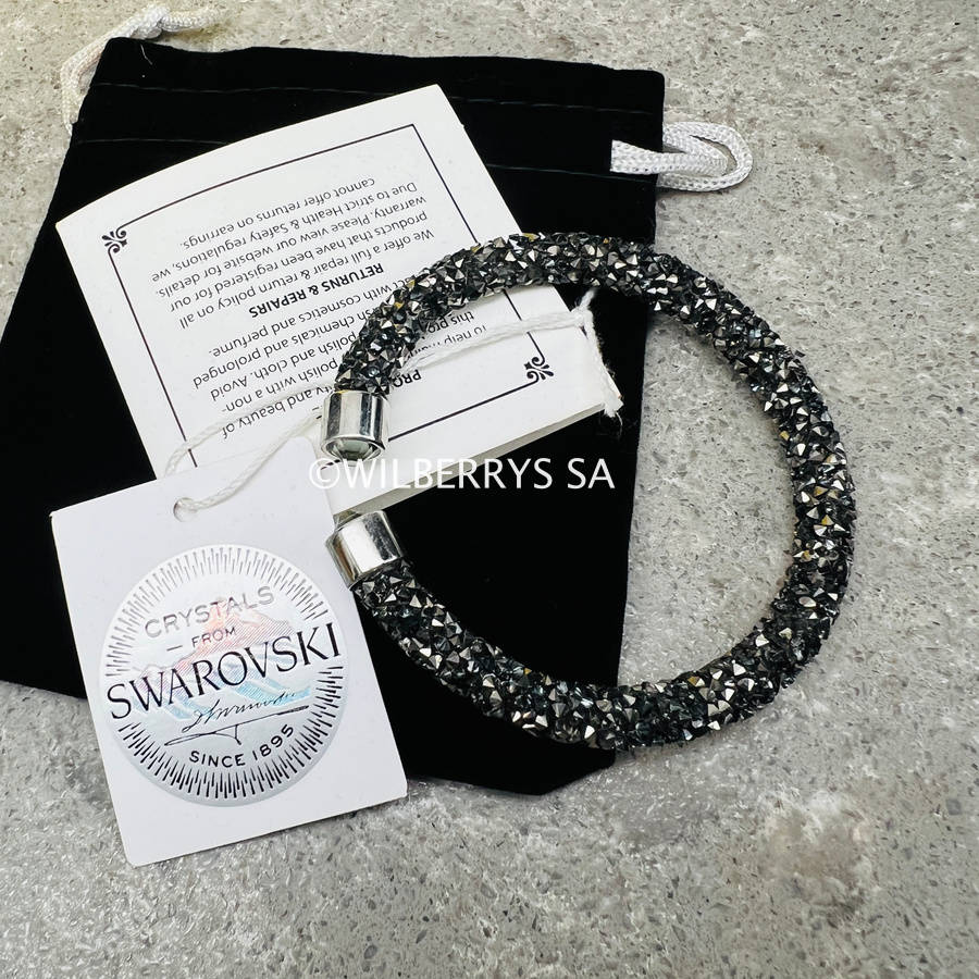 LOOK!! Retail: R1750.00 LONDON JEWELLERS Brilliance CRYSTALS FROM SWAROVSKI Sugar bracelet