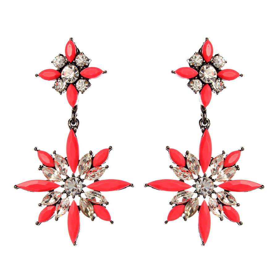 Must see! Retail: R1250.00 AMRITA NEW YORK Princess Joan Earring Pink