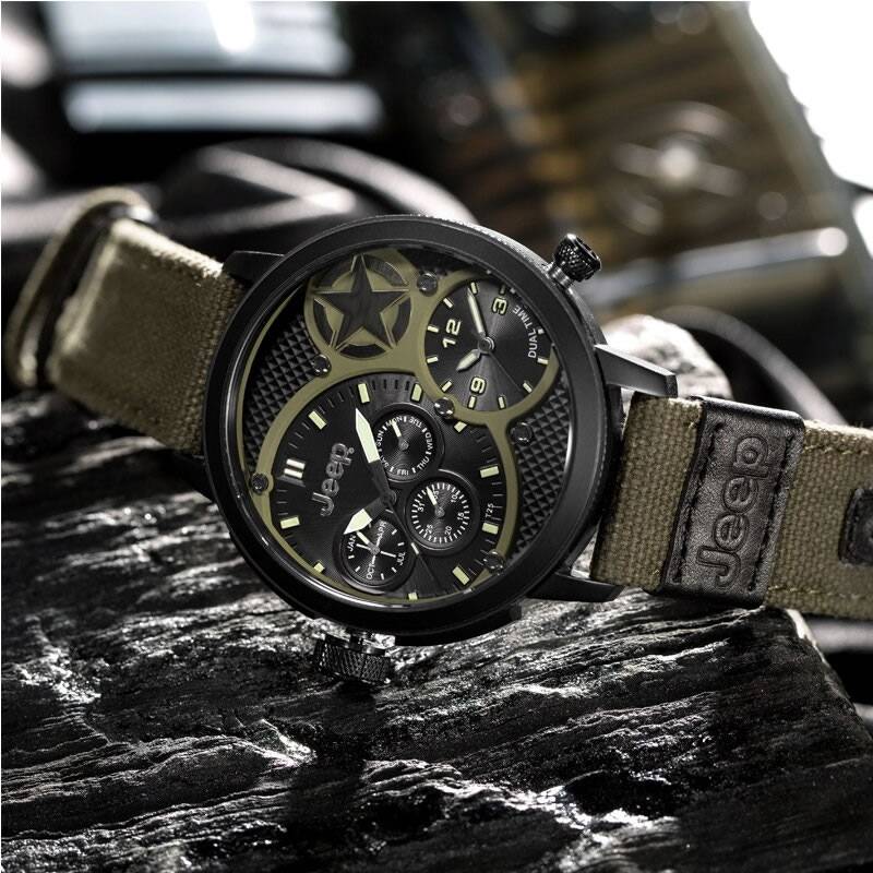 Retail: R9,000.00 JEEP Men's 52mm Wrangler Giant Watch THICK HEAVY Watch NEW!!