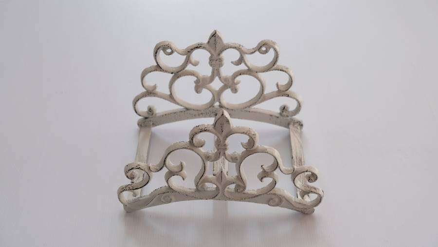 Garden Hose Holder Antique White