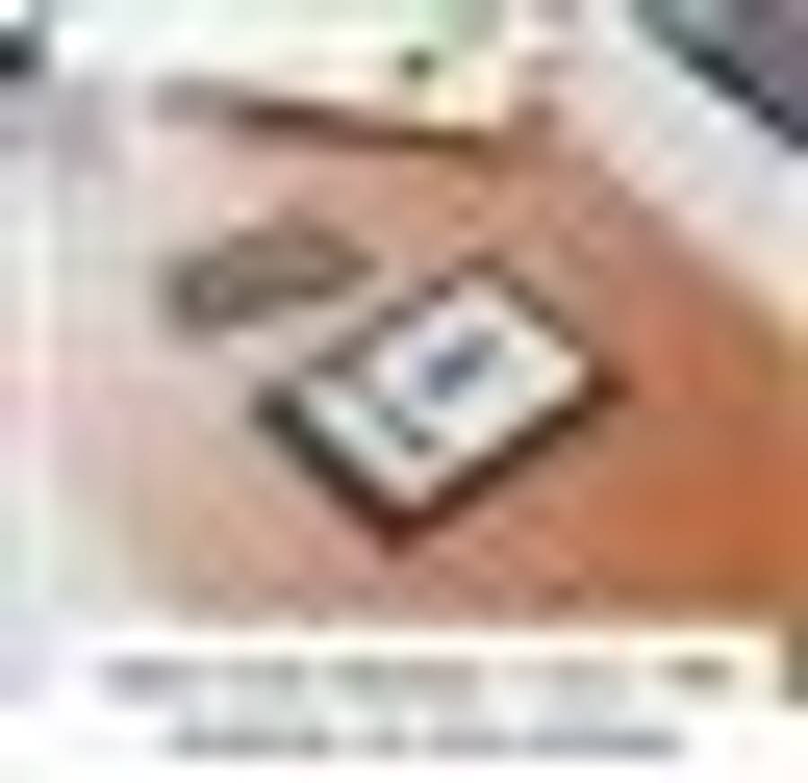 Devices - Amazon Kindle Paperwhite - 11th Gen (2021) - 32GB