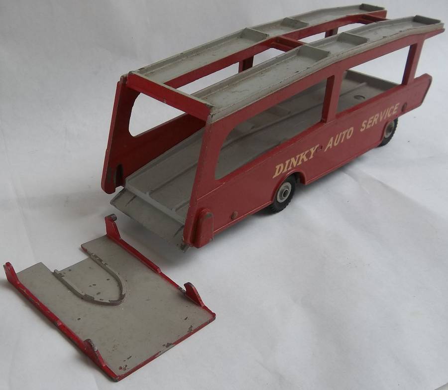 Models - Dinky Toys #984 Car Carrier & #985 Trailer (2