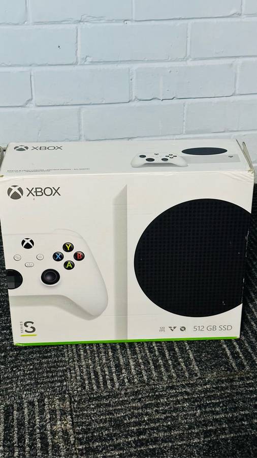 XBOX SERIES S 512GB + 6 GAMES