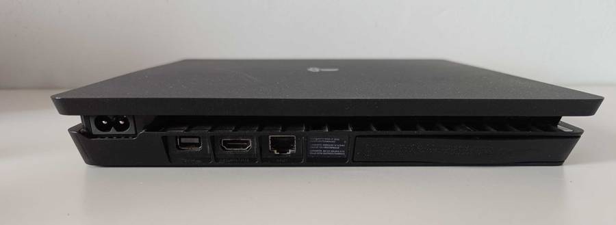 PlayStation 4 slim 500GB
