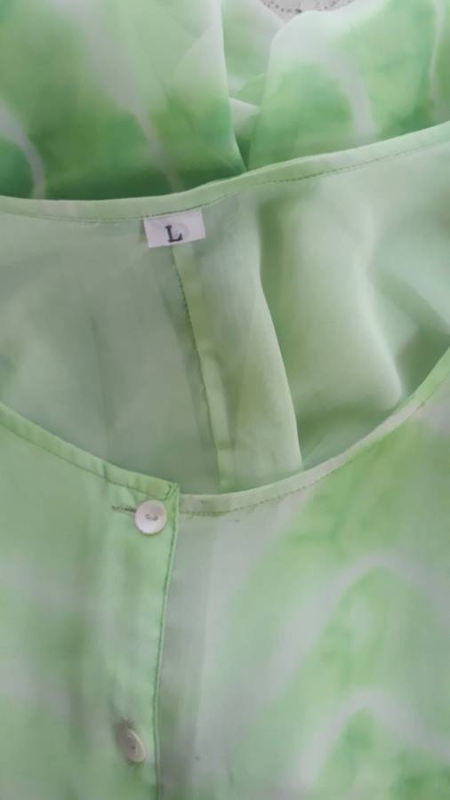 LADIES DRESSES: SPRING GREEN FRONT BUTTON SUMMER DRESS - SIZE 12/36/L - VERY GOOD