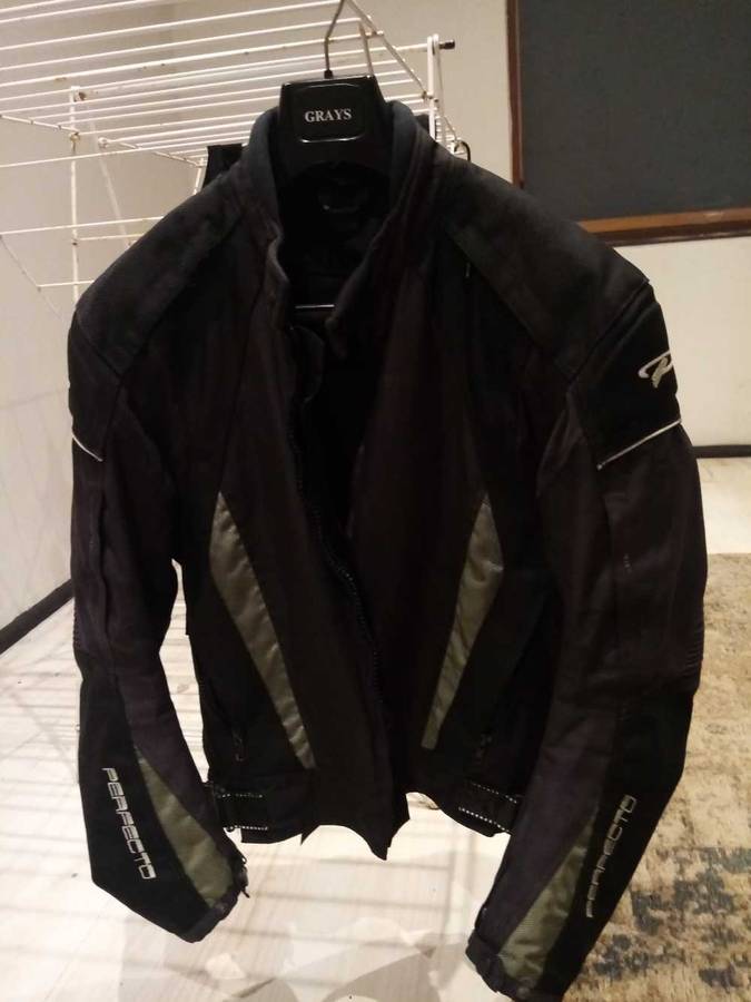 BIKER JACKET - PERFECTO