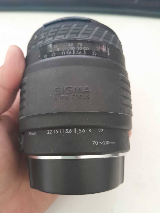 Sigma camera lense