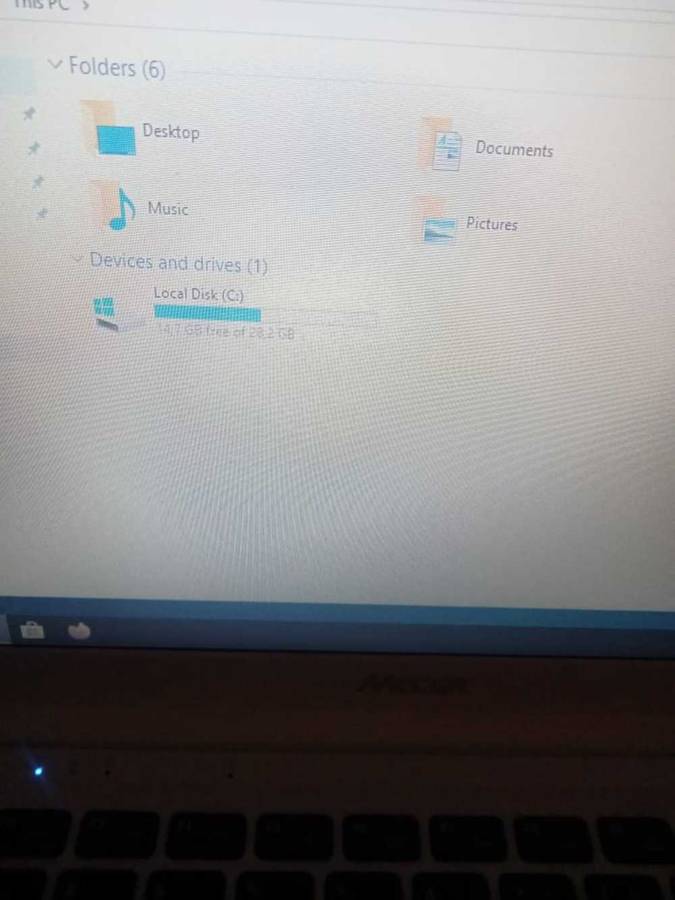 URGENT SALEFAULTY MECER XPRESSION Z140C