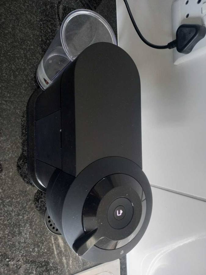 Nespresso Vertuo Next Coffee Machine - Matte Black