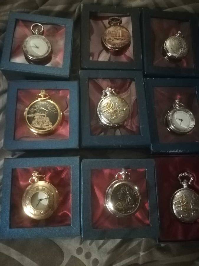 12 pocket watches sold together
