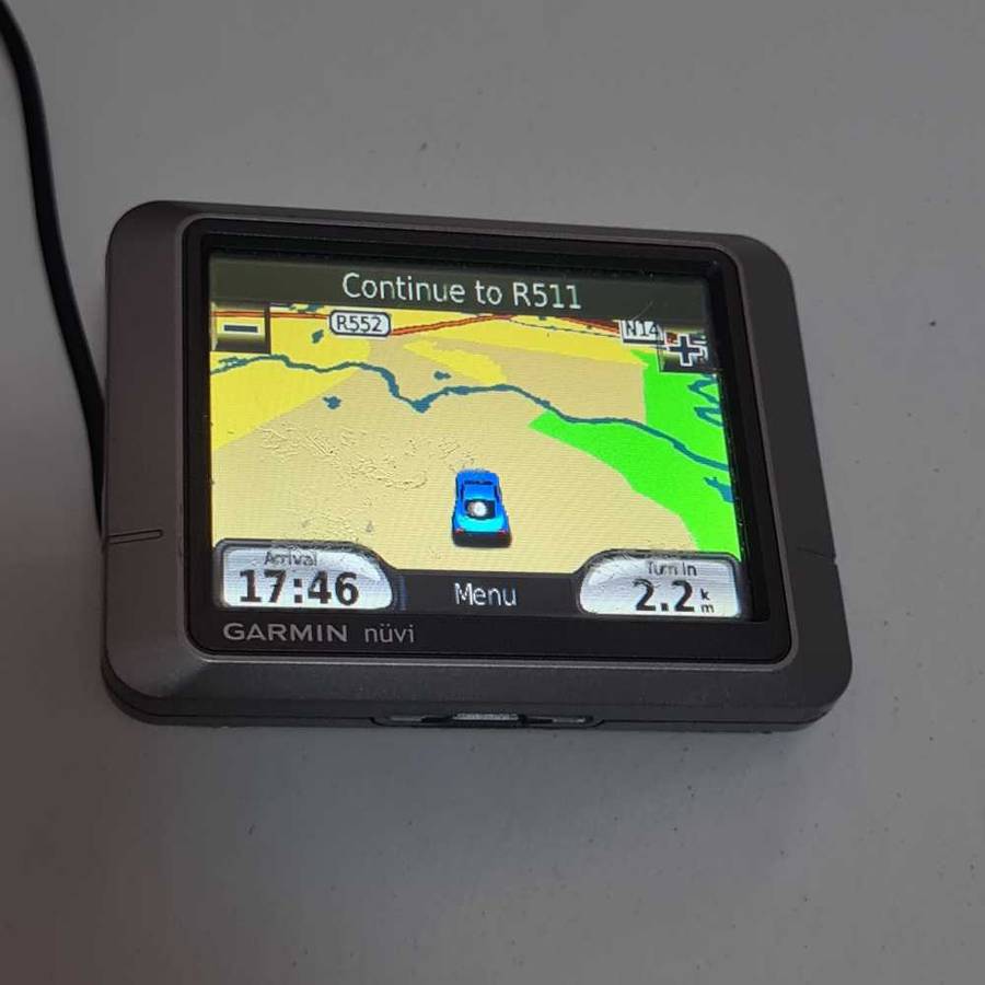 Garmin Nuvi 200 Series GPS Navigation System Navteq 3.5" Screen