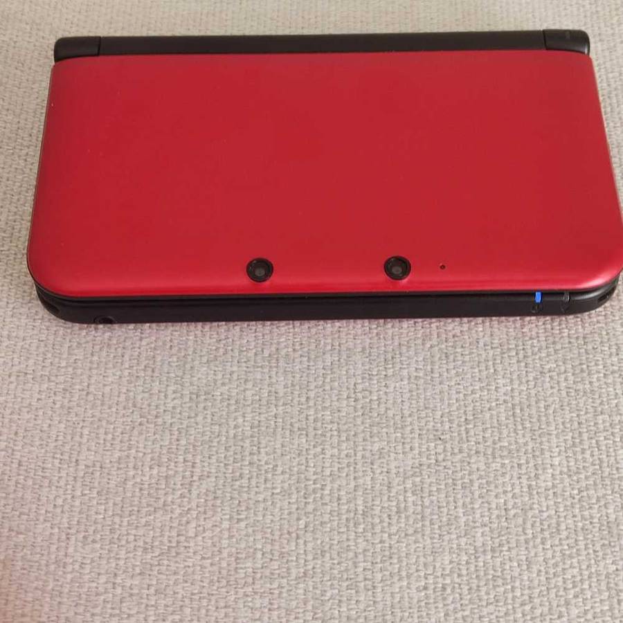 Nintendo 3ds XL Console +Charger