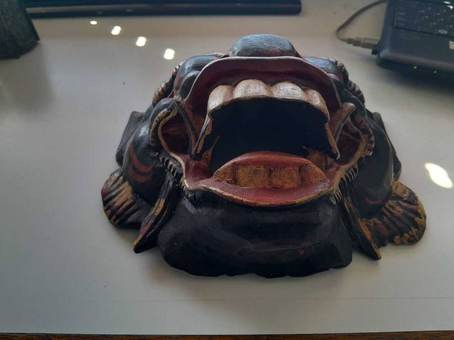 Bail Indonesia mask