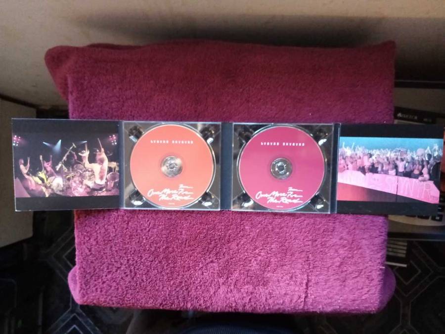 LYNYRD SKYNYRD - ONE MORE FROM THE ROAD