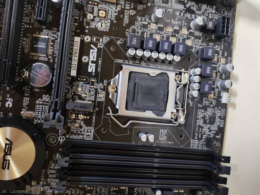 Asus H170M-ED3 Motherboard**Supports 6th gen and 7th gen CPU's**LGA1151**4 ram slots