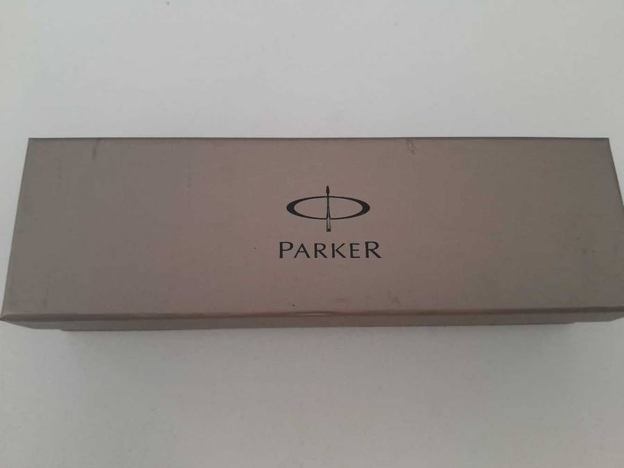 Parker pen