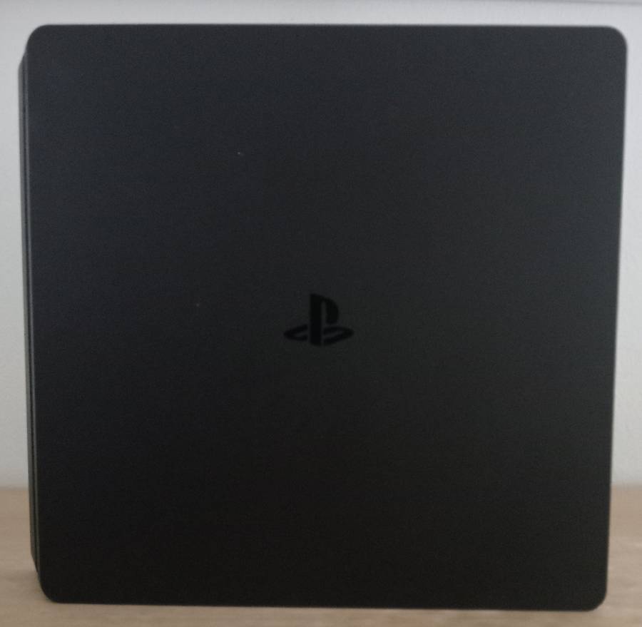 Playstation 4 Slim Console