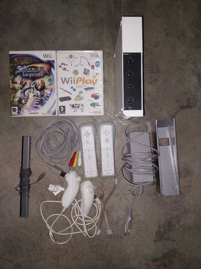 Nintendo Wii Bundle