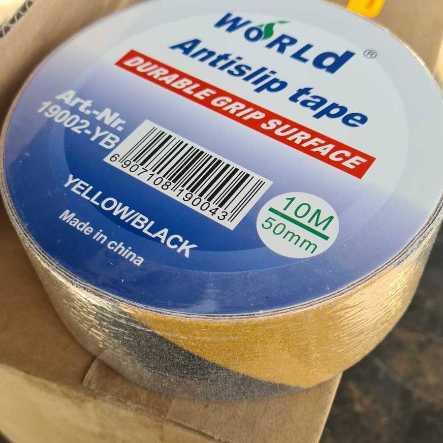 Anti slip tape