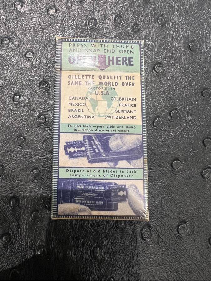 10 Gilette Blue Blades Vintage